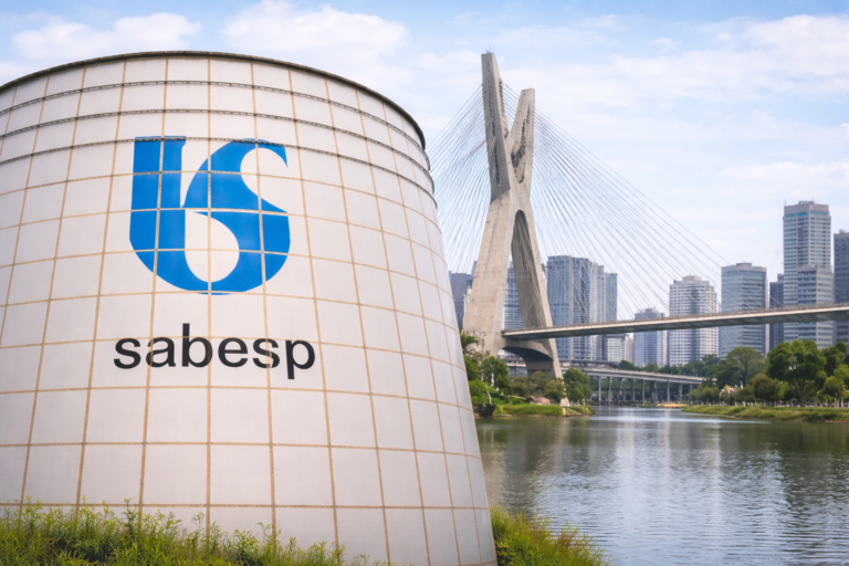 Crise hídrica, multas e vazamentos: Sabesp enfrenta pressão enquanto governo estuda tarifa extra